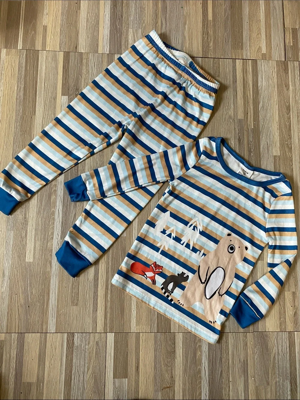 SHEIN Polar Bear 2 piece pajama set size toddler boys 3T